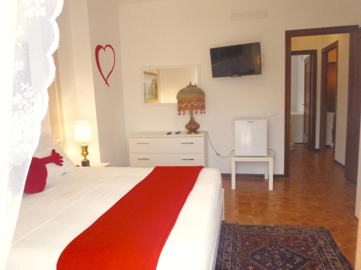 I Love Pietra Ligure Kültér fotó